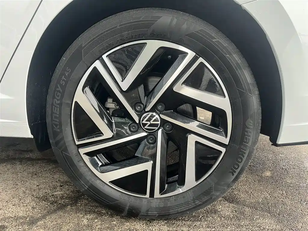 2023 Volkswagen Sagitar 300 TSI DSG Prestige Edition
