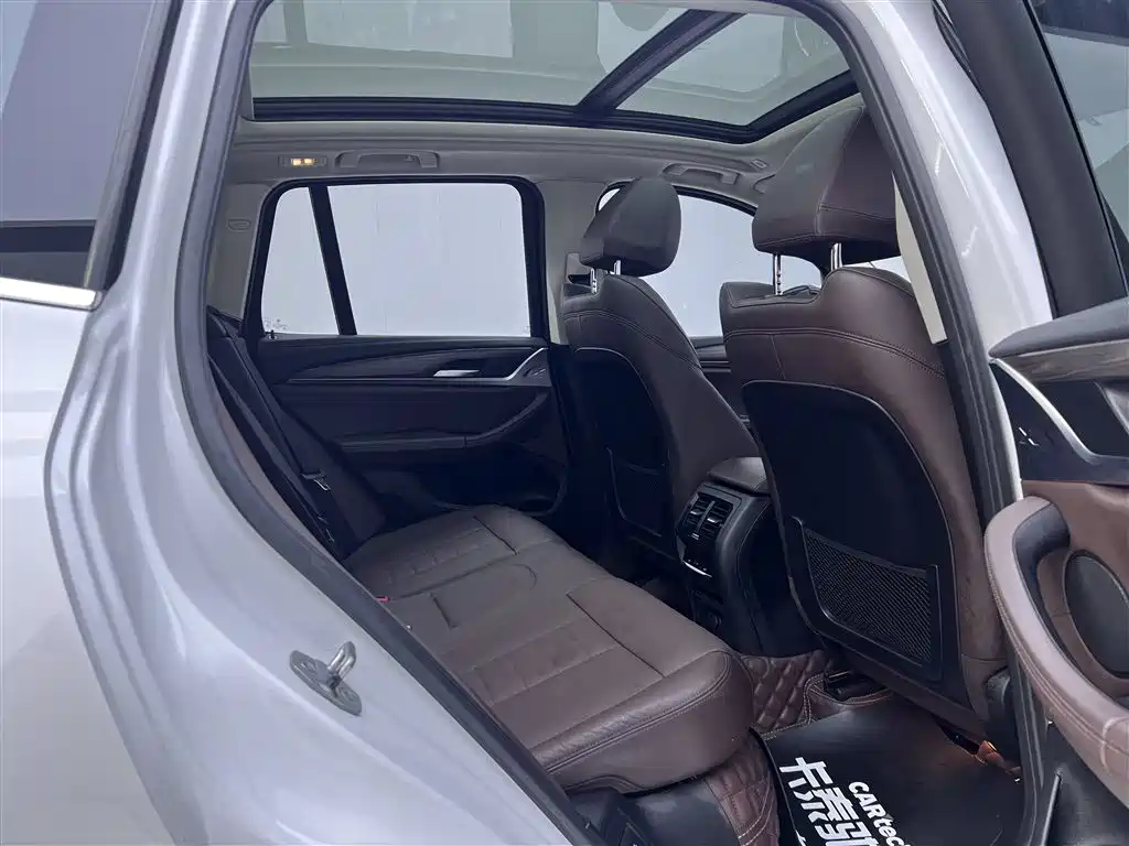 BMW X3 2019 xDrive28i Luxury Package