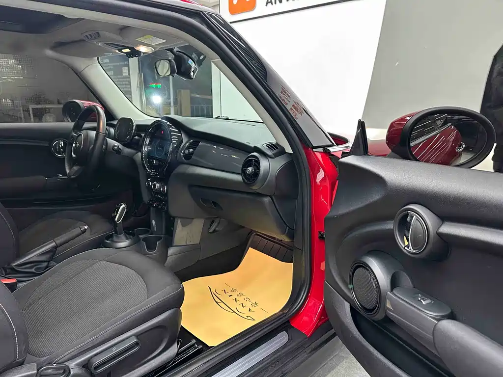 MINI 2022 1.5T One Edition