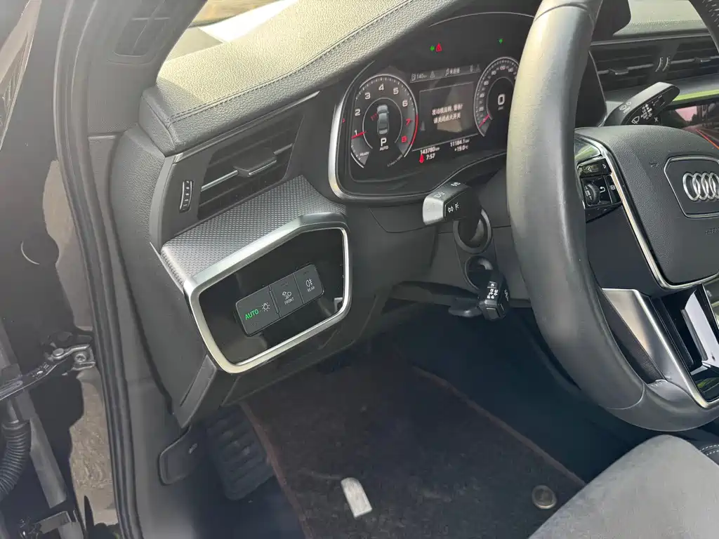 Audi A6L 2020 45 TFSI quattro Premium动感型