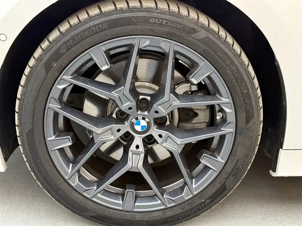 BMW 3 Series 2025 330i M Sport Nightshade Package