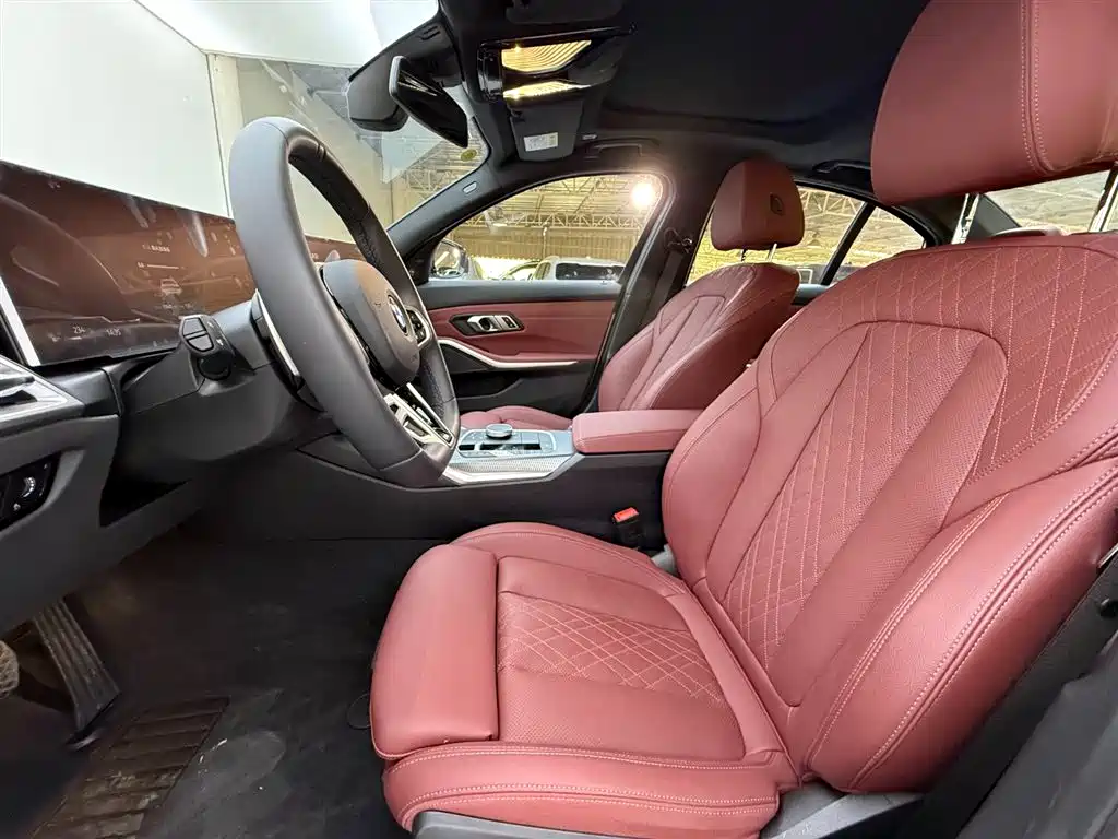 BMW 3 Series 2025 330i M Sport Nightshade Package
