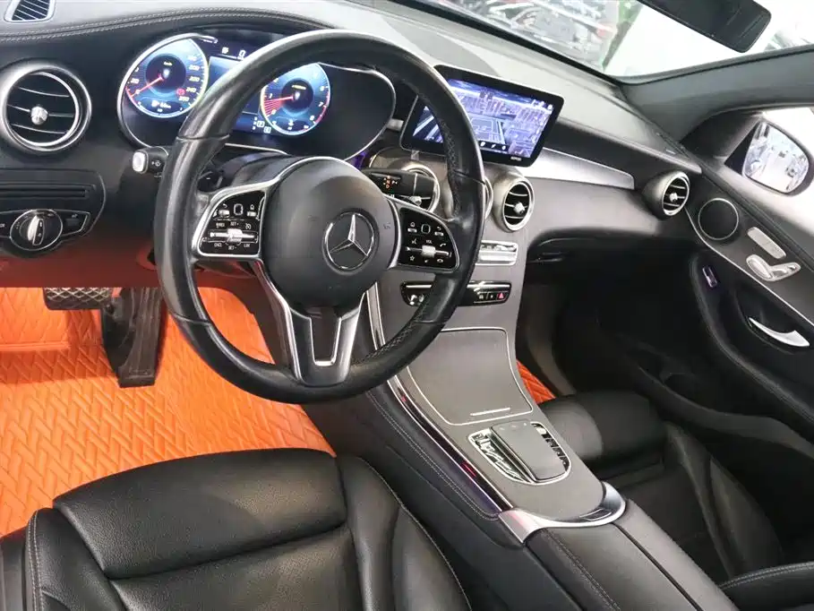 Mercedes GLC Coupe 2020 GLC 300 4MATIC Coupe SUV