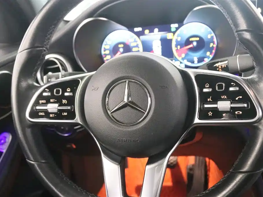 Mercedes GLC Coupe 2020 GLC 300 4MATIC Coupe SUV