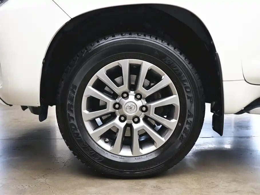 Prado 2018 3.5L Automatic TX-L NAVI