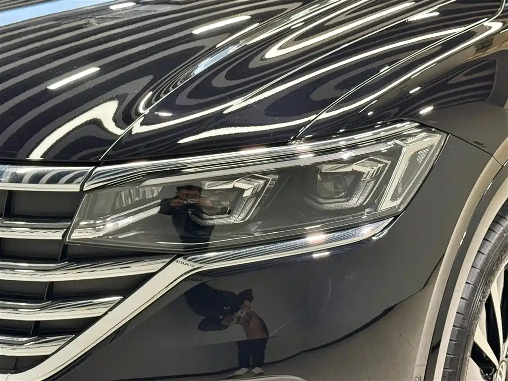 Viloran 2024 380TSI Prestige Edition