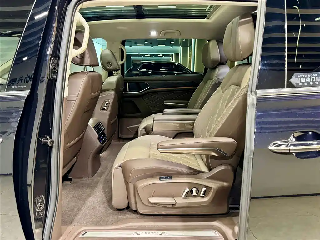 Viloran 2024 380TSI Prestige Edition