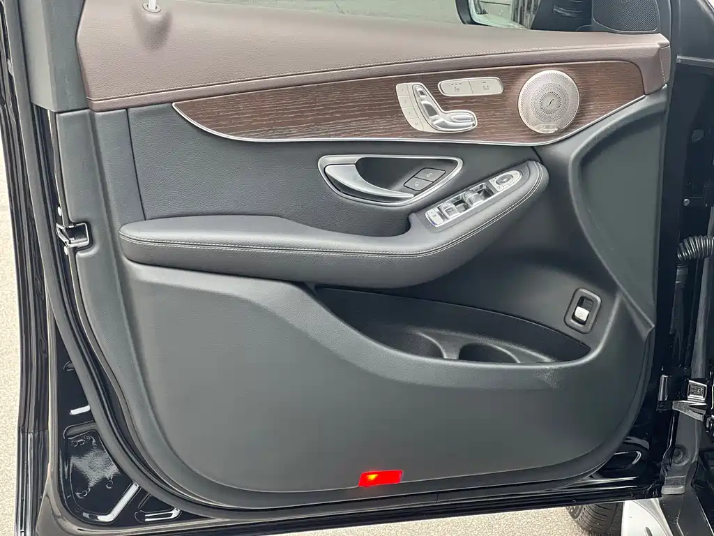 Mercedes-Benz GLC 2021 GLC 300 L 4MATIC Dynamic Edition
