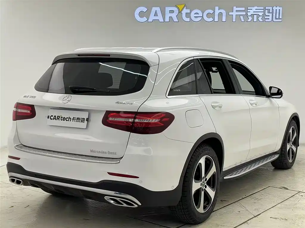 Mercedes-Benz GLC 2018 GLC 260 4MATIC Luxury Edition