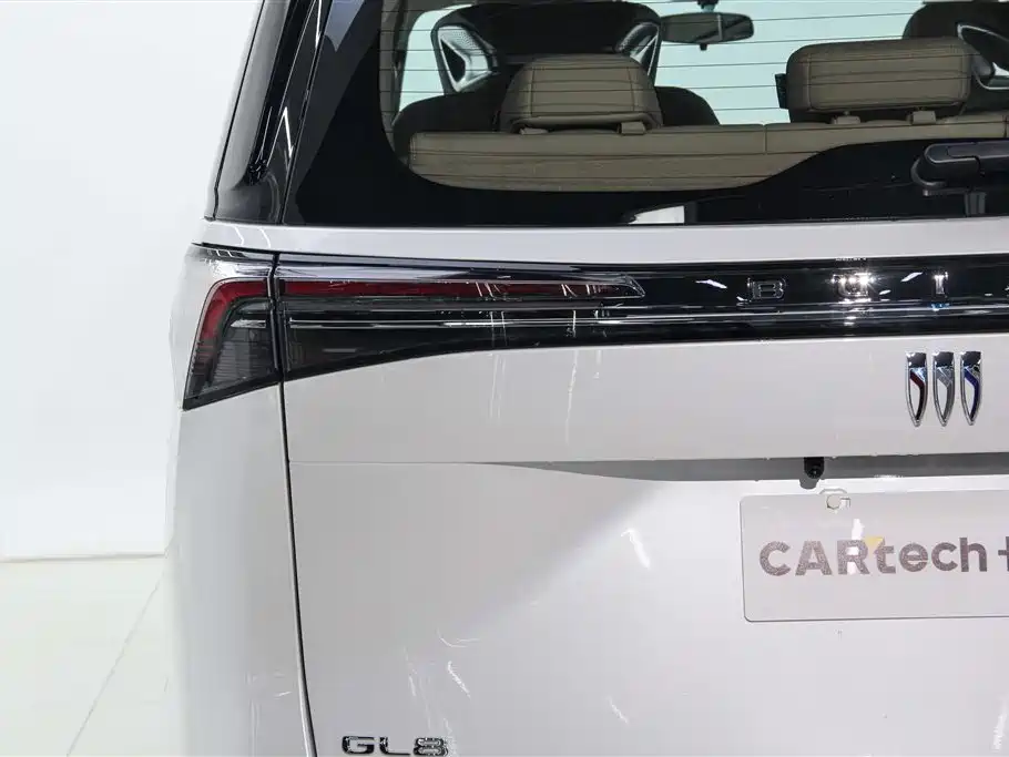 Buick GL8 2025 Luxury Executive Coach Comfort DG Edition