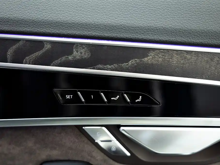 Audi A8 2019 model A8L 50 TFSI quattro Comfort Edition