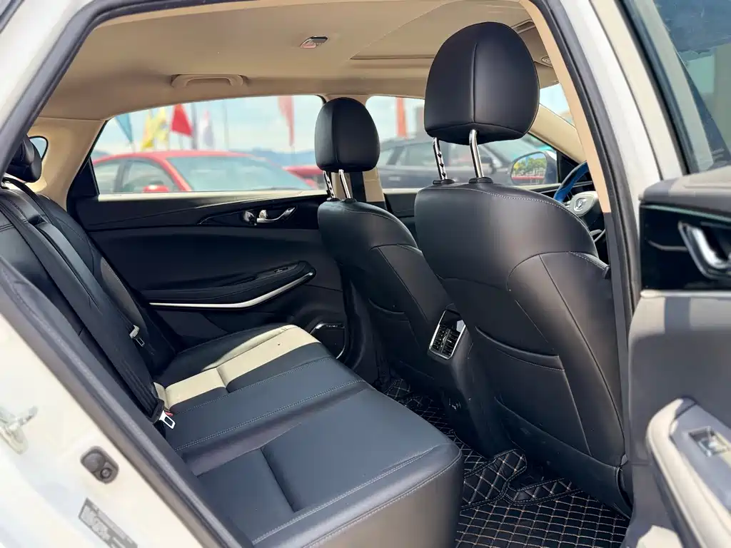 Sharp Chassis CC 2021 Blue Whale Edition 1.5T DCT Luxury Model