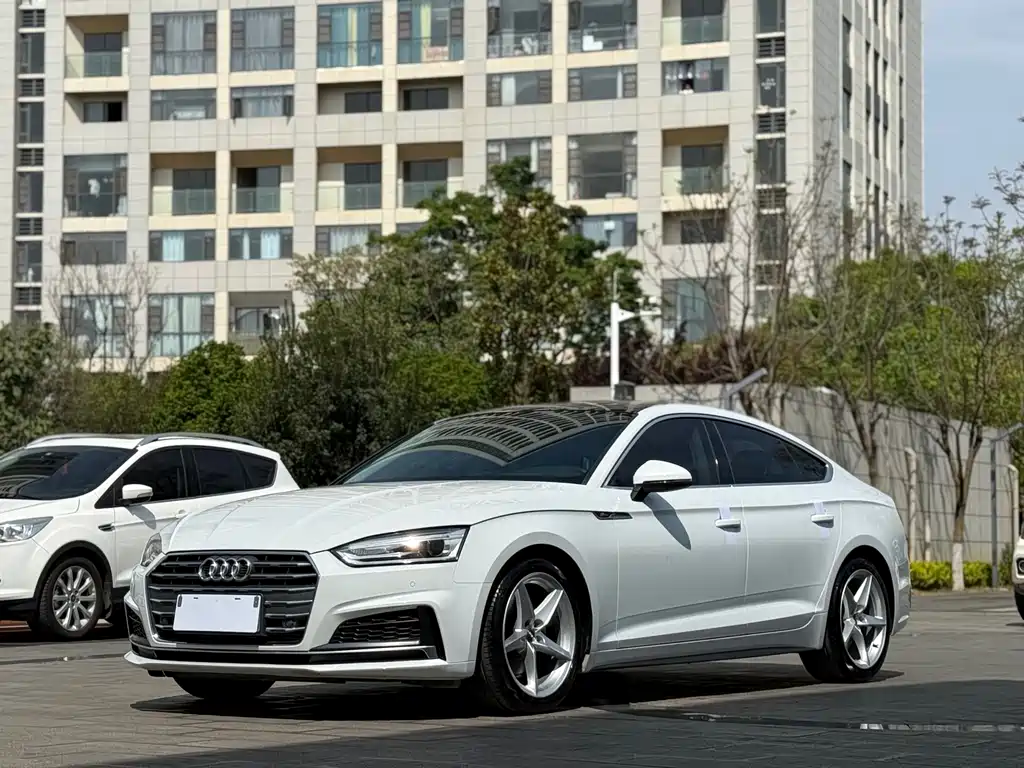 Audi A5 Import 2017 Sportback 40 TFSI Fashion Edition