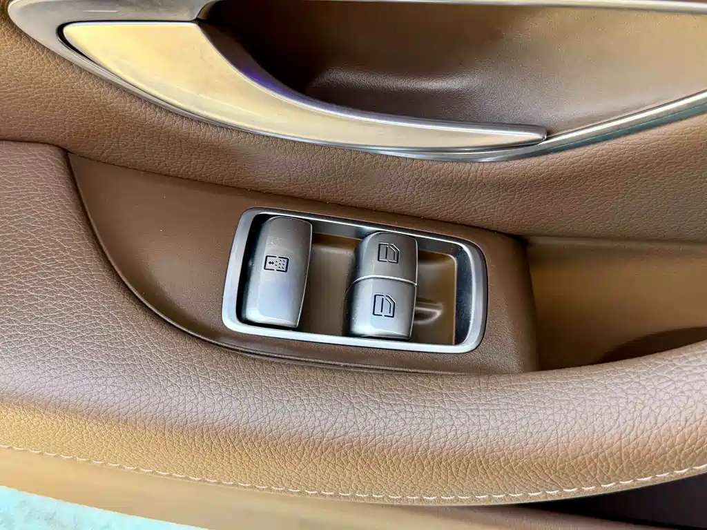 Mercedes-Benz E-Class 2022 E 300 L Sporty and Stylish Edition