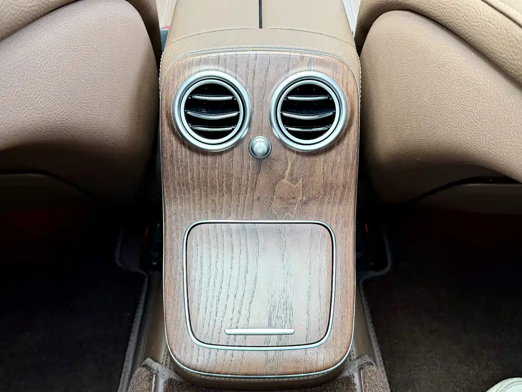 Mercedes-Benz E-Class 2022 E 300 L Fashion Edition
