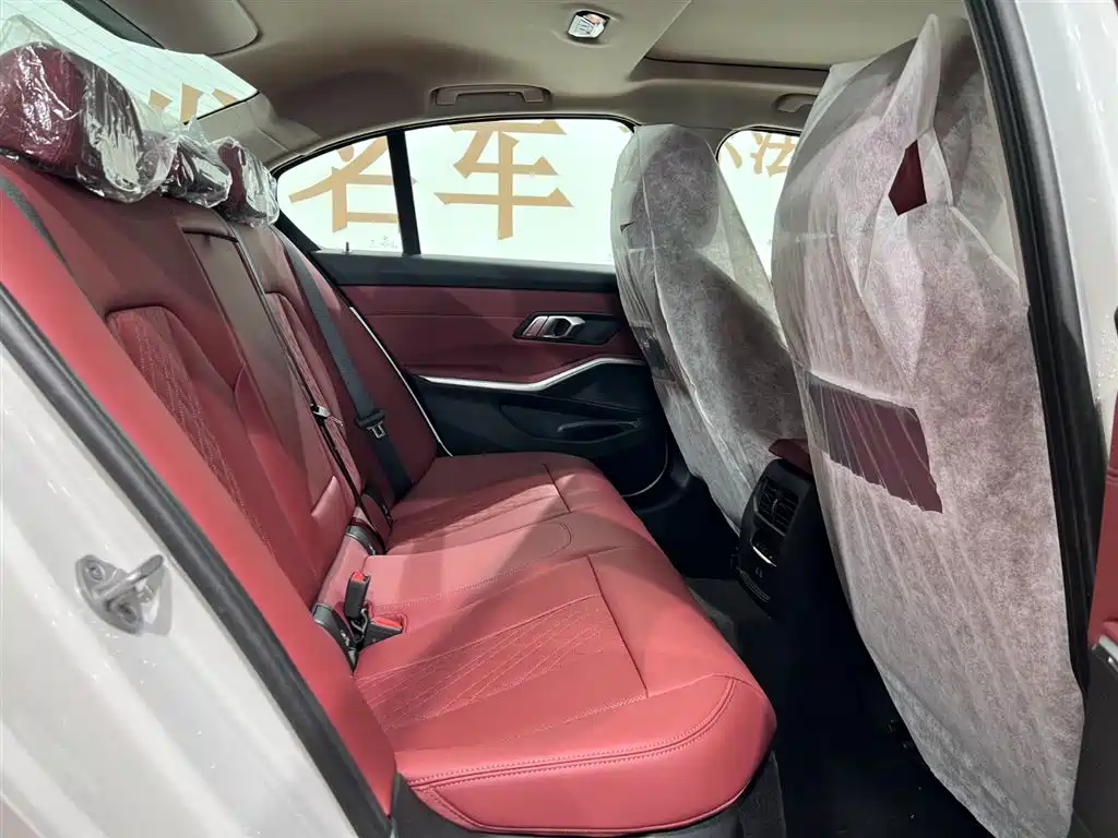 BMW 3 Series 2025 Model 325i M Sport Package
