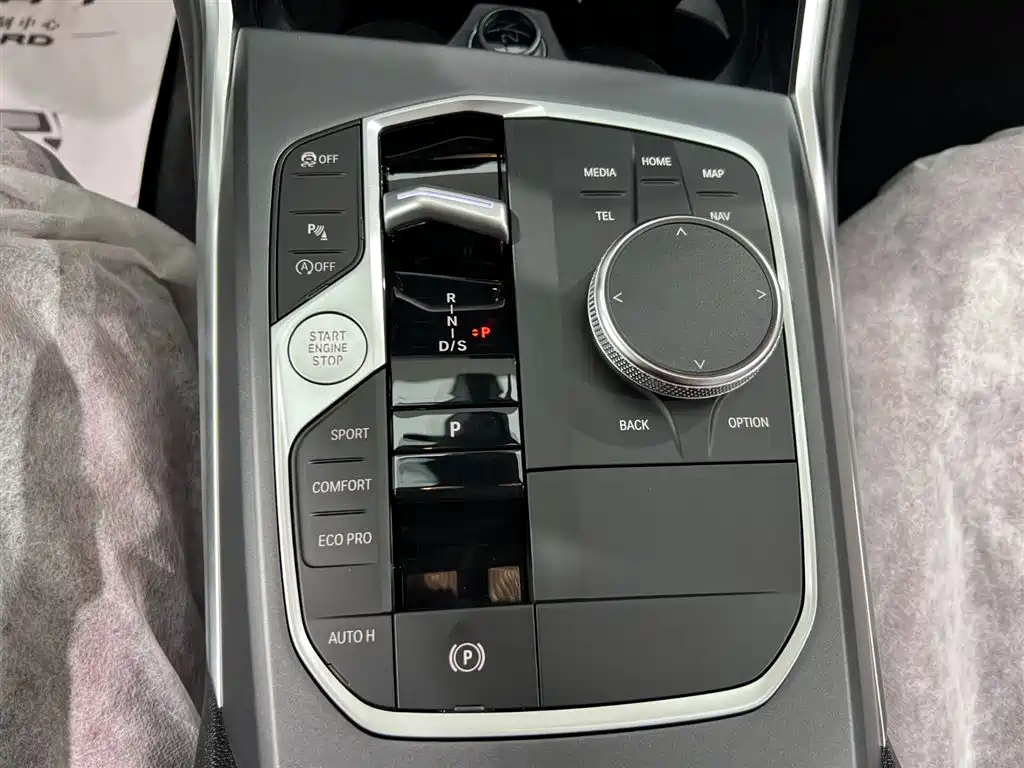 BMW 3 Series 2025 Model 325i M Sport Package