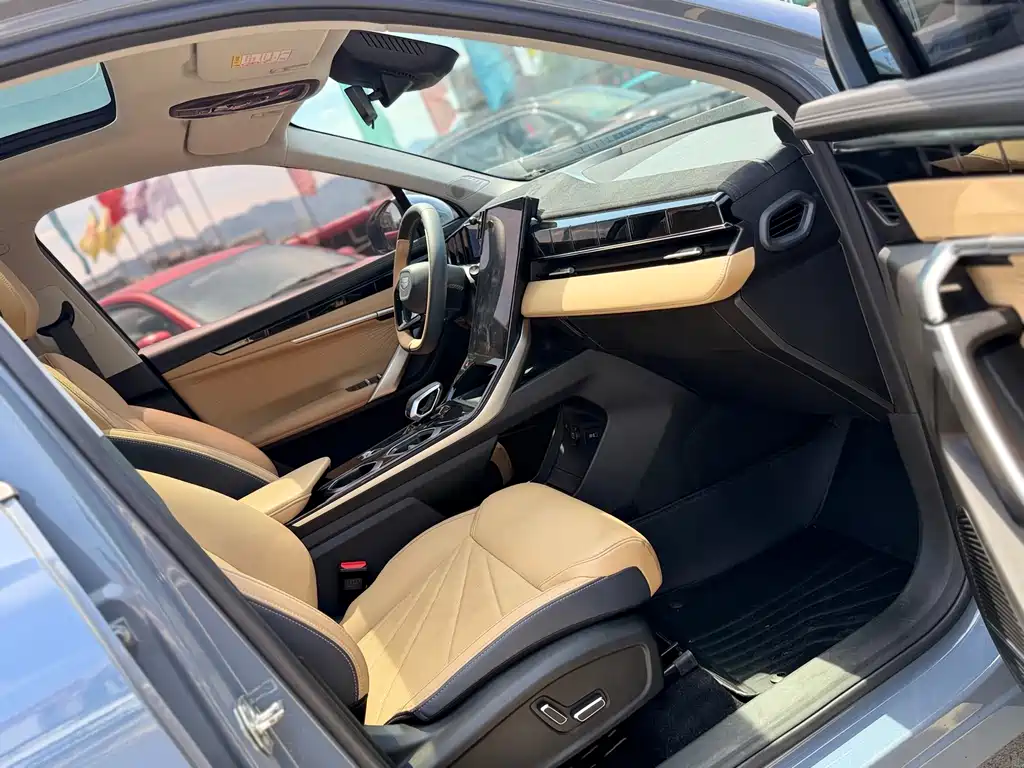 Boyu L 2023 Edition 1.5TD DCT Prestige Model
