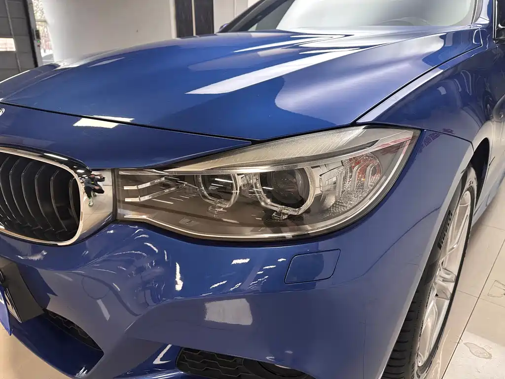 BMW 3 Series GT 2013 320i Fashion Design Package