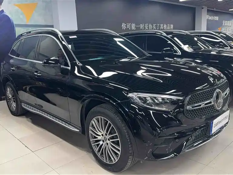 Mercedes-Benz GLC 300 L 4MATIC Dynamic Edition 5-seat