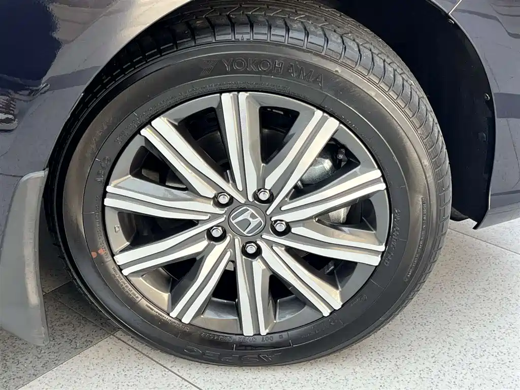 Odyssey 2022 2.0L e:HEV Shining Edition