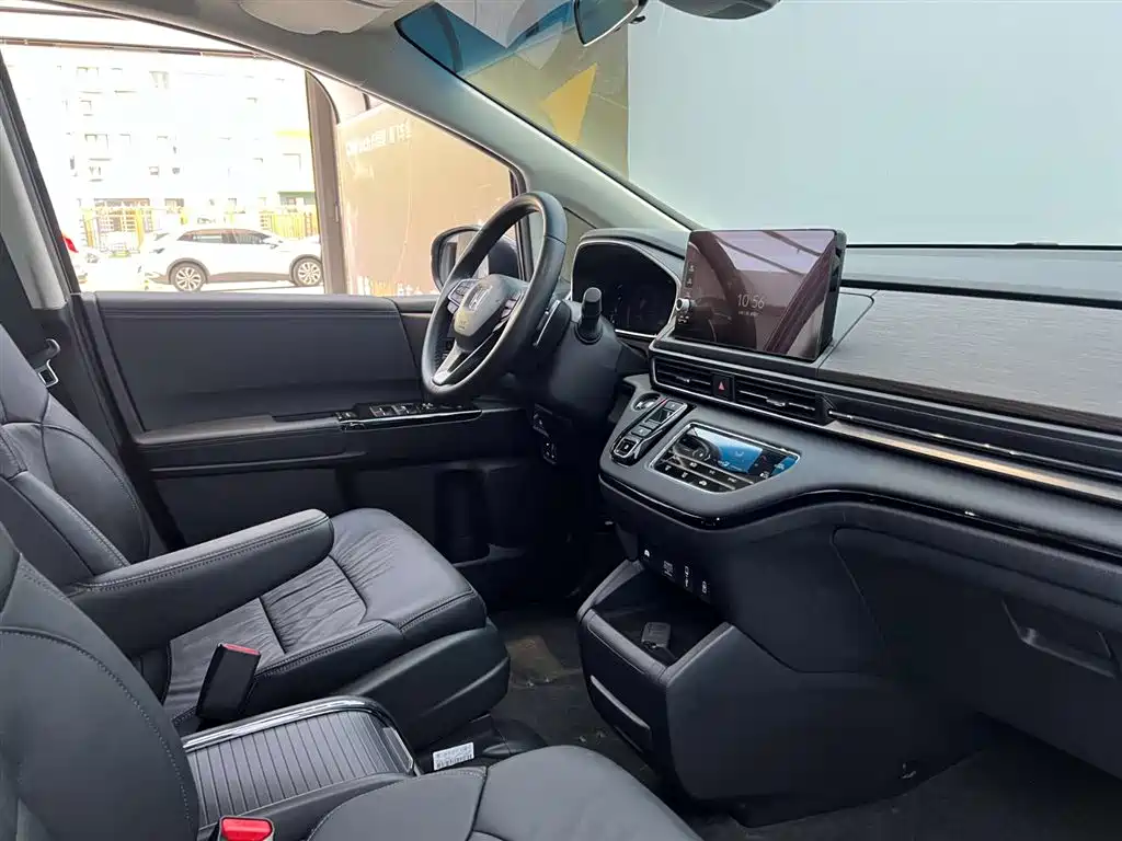 Odyssey 2022 2.0L e:HEV Shining Edition