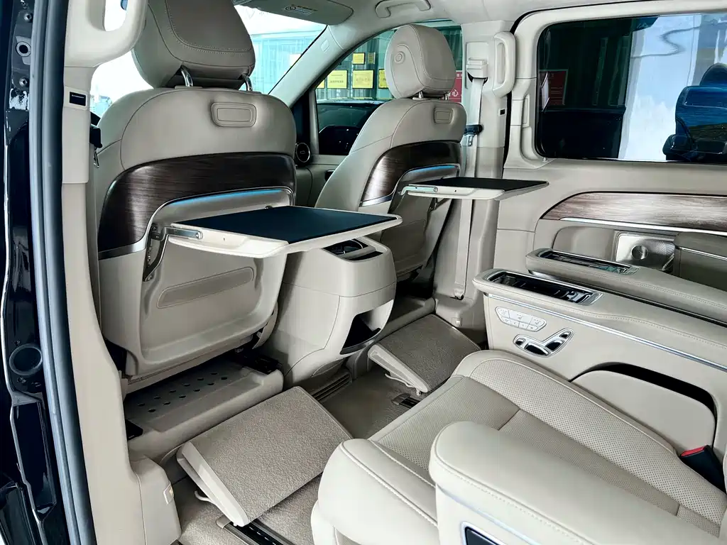 Mercedes-Benz V-Class 2022 260 L Long Wheelbase Luxury Edition