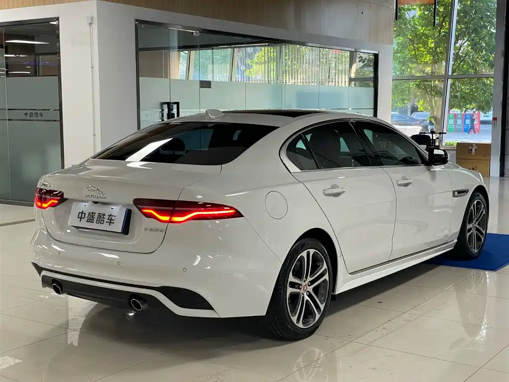 Jaguar XEL 2021 2.0T 250PS R-DYNAMIC S Progressive Sport Edition