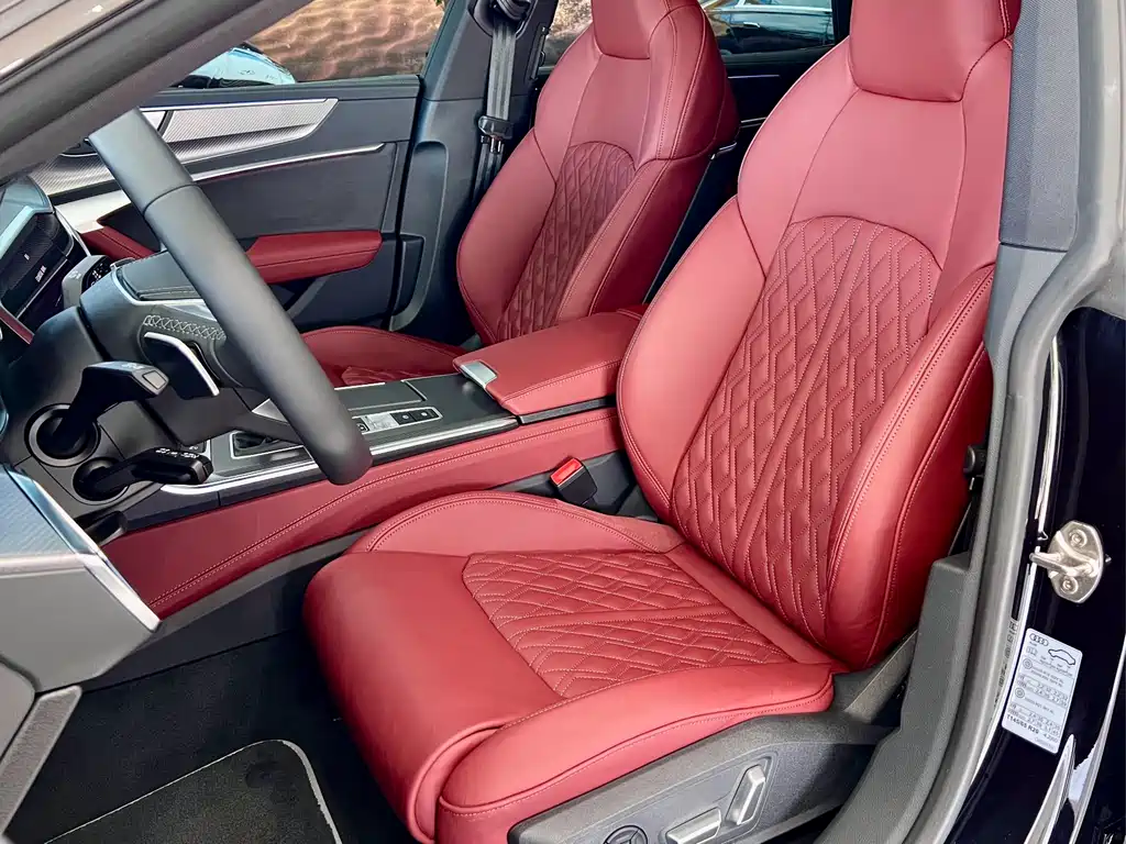 Audi A7L 2024 45 TFSI quattro Black Warrior Edition