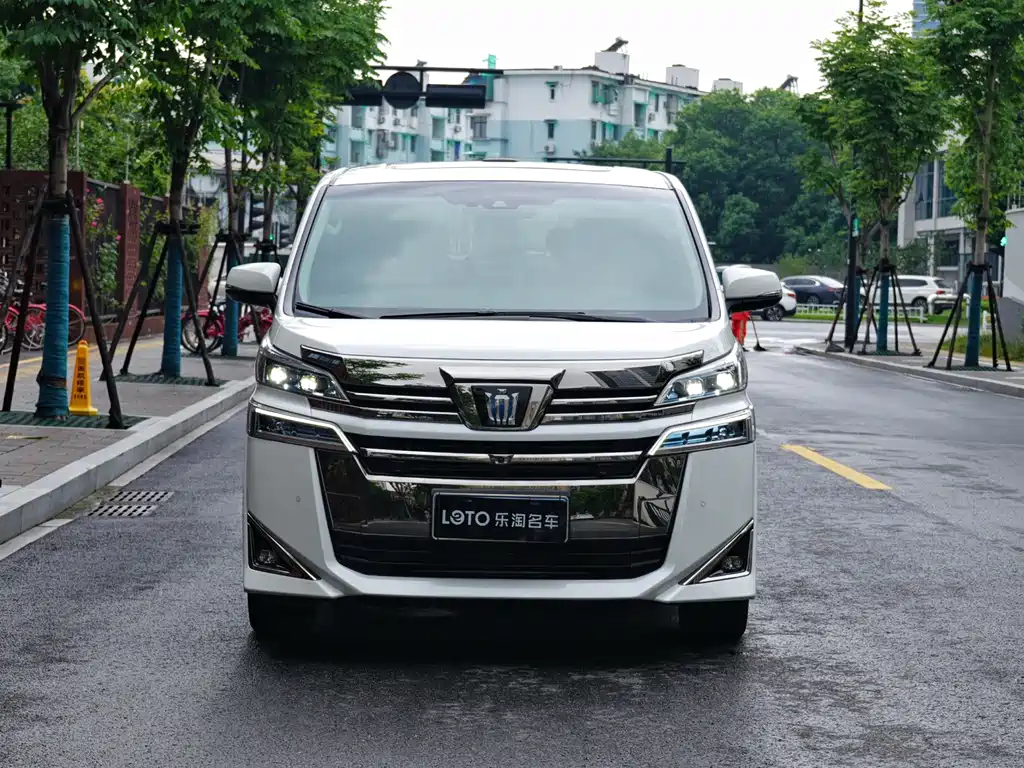 Velfire 2021 Crown Hybrid 2.5L HV Luxury Edition