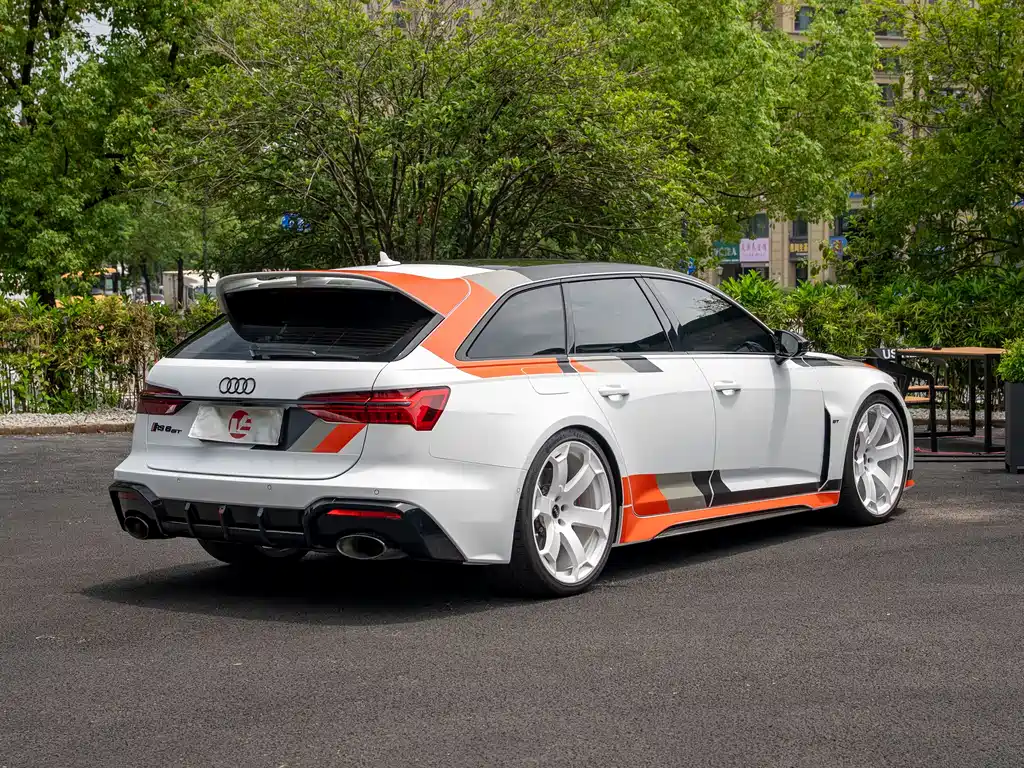 Audi RS 6 2025 model RS 6 Avant GT