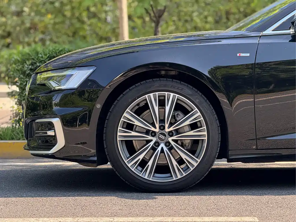 Audi A6L 2023 Facelift 45 TFSI quattro Premium Dynamic Model