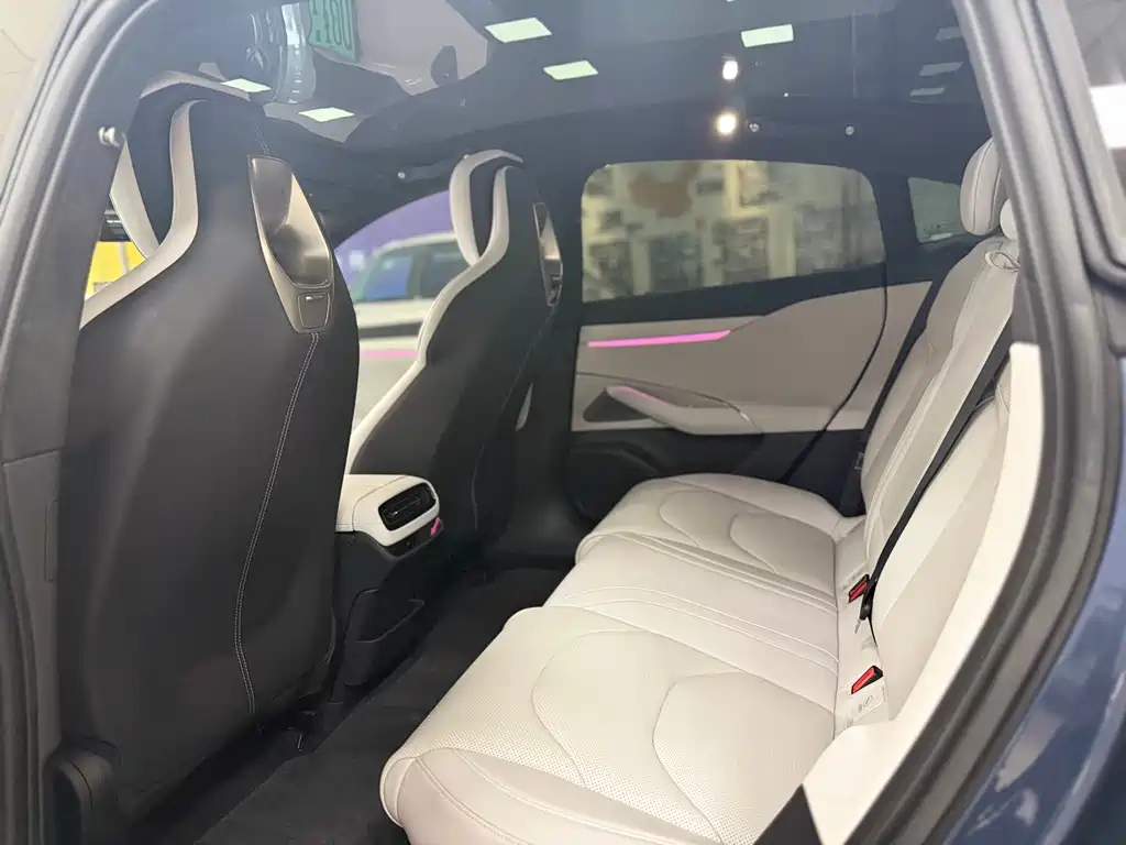 Xiaomi SU7 2024 Model Quad Drive Ultra Long Range High-End Intelligent Driving Max Edition