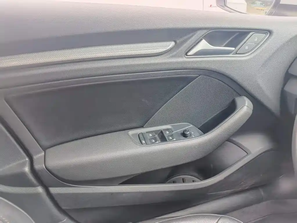 Audi A3 2019 Limousine 35 TFSI Sportline (China V)