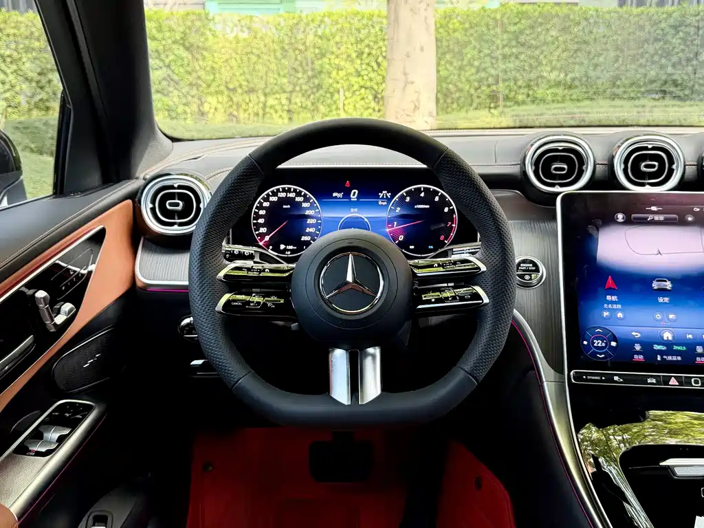 Mercedes-Benz GLC 2023 GLC 260 L 4MATIC Luxury 7-seat