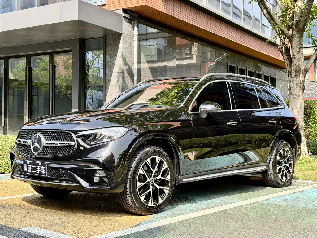 Mercedes-Benz GLC 2023 GLC 260 L 4MATIC Luxury 7-seat