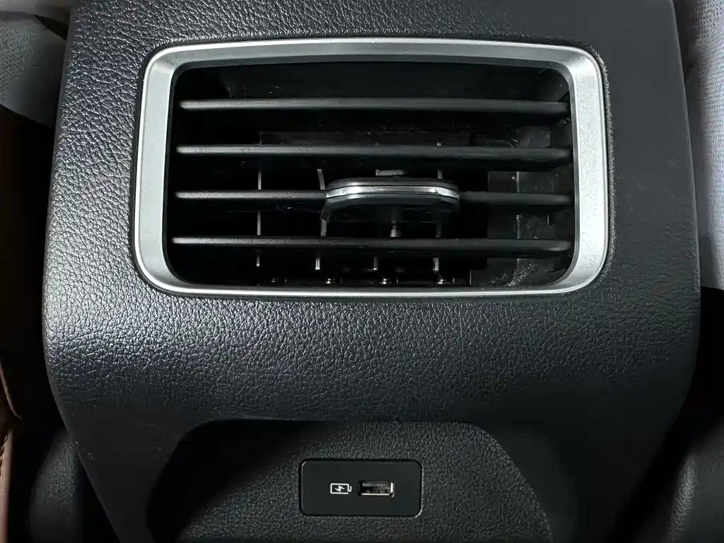 Venucia X6 2021 PRO 1.4T Automatic Luxury Edition