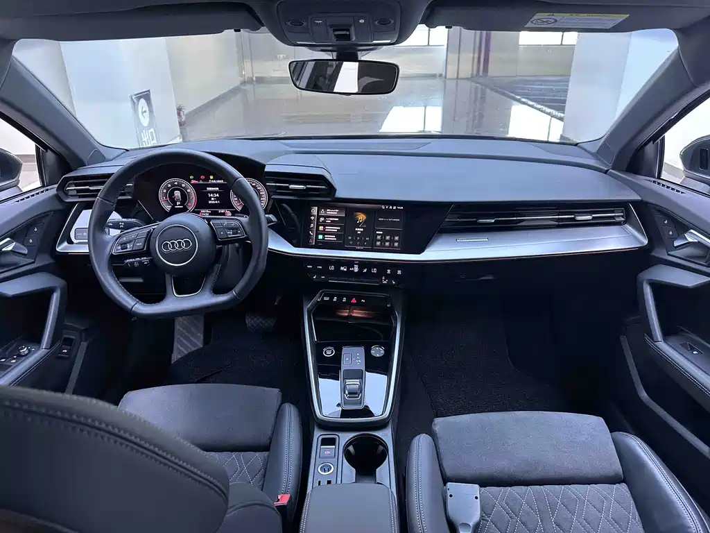 Audi A3 2022 model A3L Limousine 35 TFSI Luxury Sport Edition