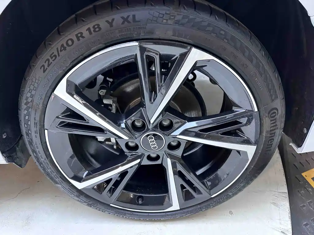 Audi A3 2022 model A3L Limousine 35 TFSI Luxury Sport Edition