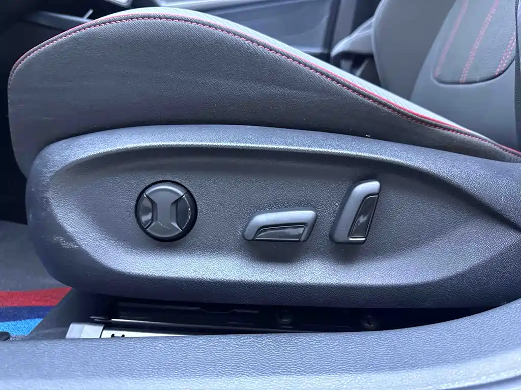 Lingdu 2022 Lingdu L 280TSI DSG Cool Version