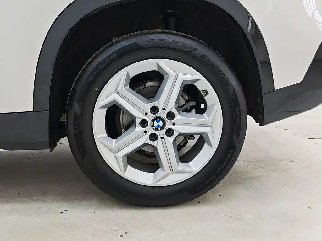 BMW X1 2024 sDrive20Li xDesign Package