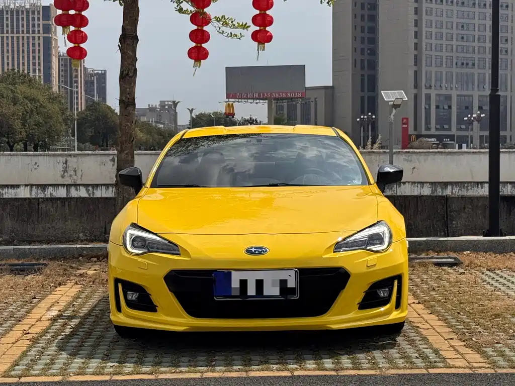 Subaru BRZ 2017 2.0i Automatic Type-RS Yellow Special Edition