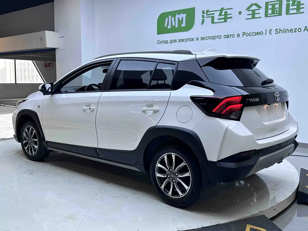 Yaris L 2022款 Yaris X 1.5L CVT Luxury Plus Edition