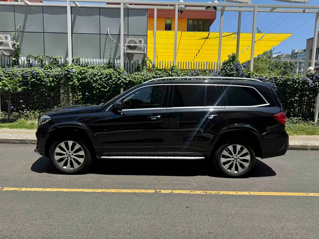 Mercedes-Benz GLS 400 4MATIC Dynamic Edition 2018 Model Year