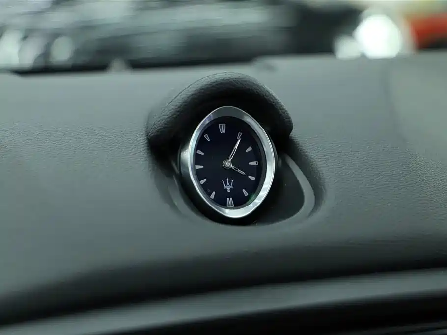 Ghibli 2018 Facelift 3.0T Standard Edition