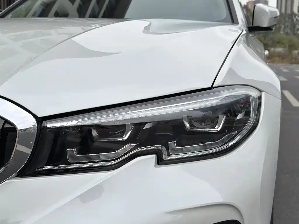 BMW 3 Series 2021 Model Year Facelift 325Li M Sport Package