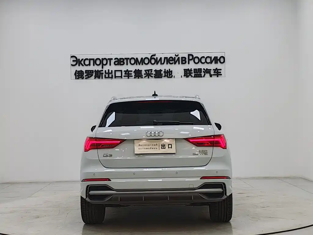 Audi Q3 2022 35 TFSI Sportline