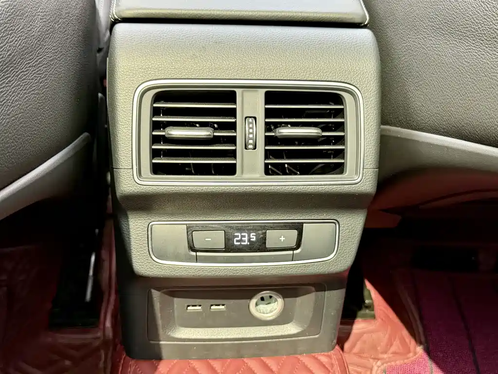 Audi Q5L 2020 45 TFSI Prestige Fashion Edition