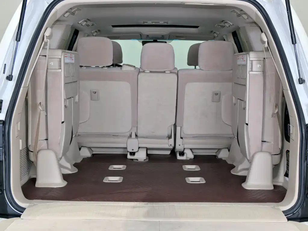 Land Cruiser Prado (Import) 2019 Model 4.0L Middle East Edition