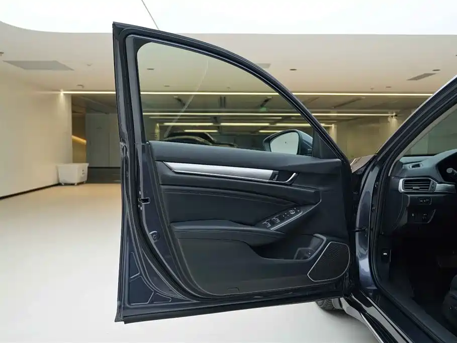 Accord 2022 260TURBO Luxury Edition